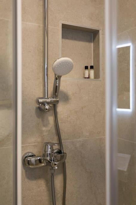 Flat4Us#Cozy#Freeparking#5People Appartement Zagreb Buitenkant foto